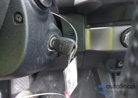 2022 Toyota Tacoma Sr5 V6 из США, поврежденный, VIN 3TMCZ5AN1NM464462